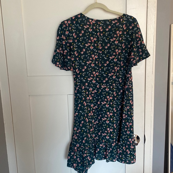 Spring wrap dress - Picture 1 of 2